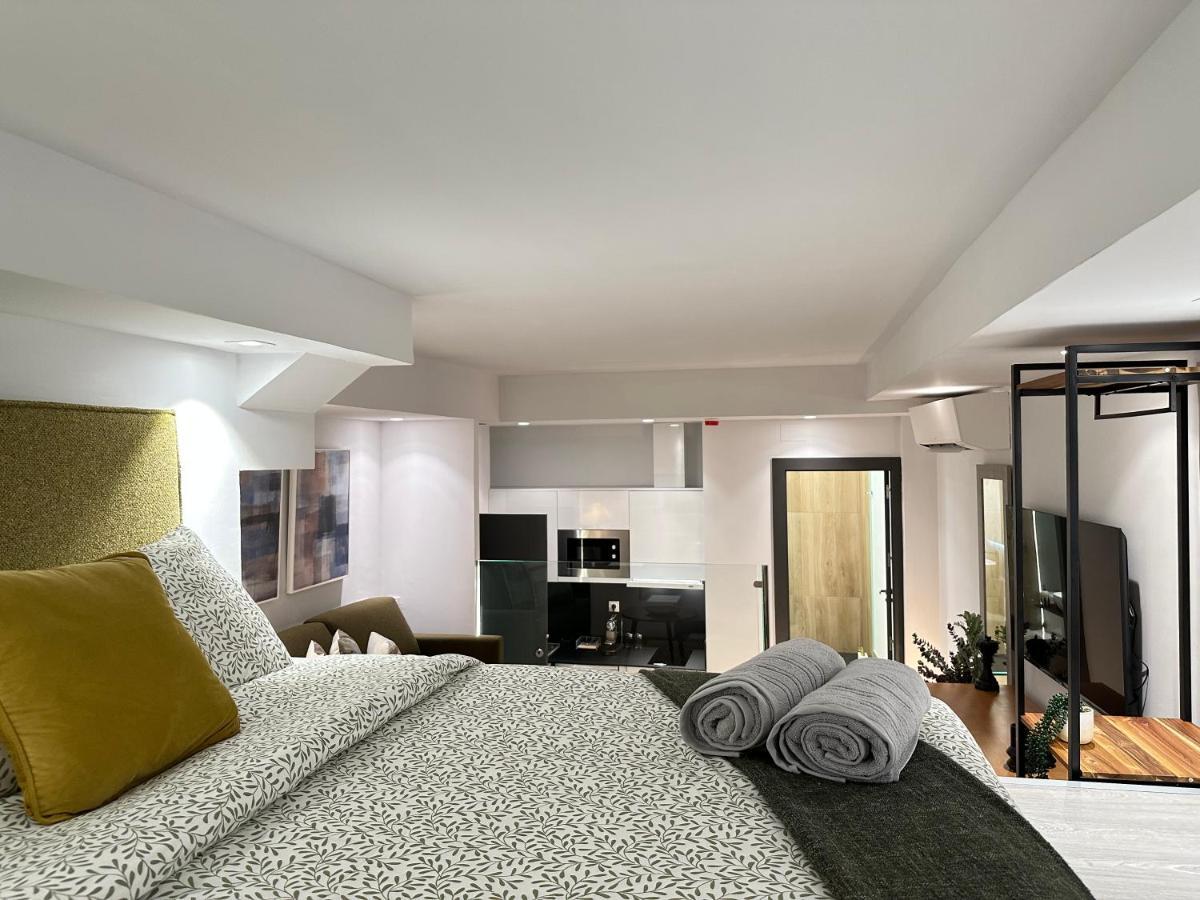 Suites 18 - Hostatel Granada Exterior foto